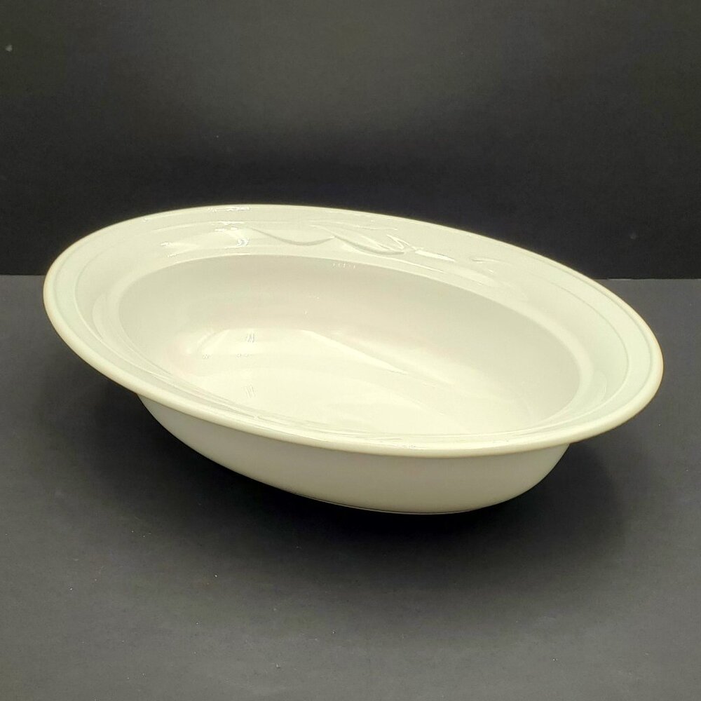 Corning Casual Elegance White Flora 1.25 Qt Casserole Dish L-31 Oval Baking Dish